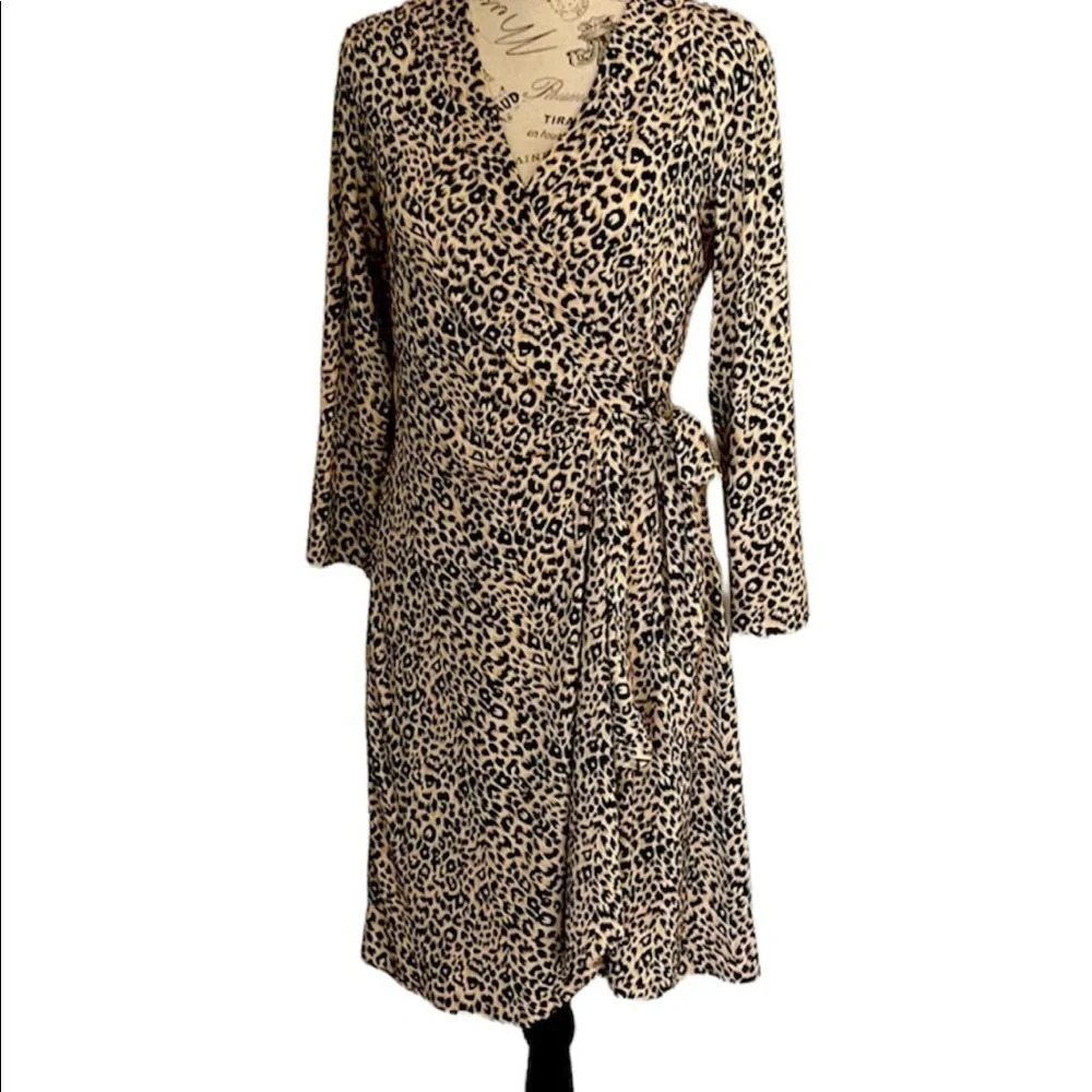 BCBGMaxAzria Leopard‎ Print Faux Wrap Dress Size Medium